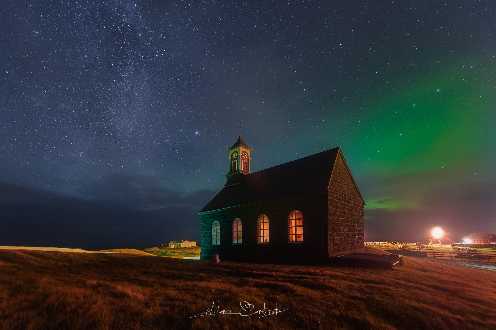 Behind the scenes 16