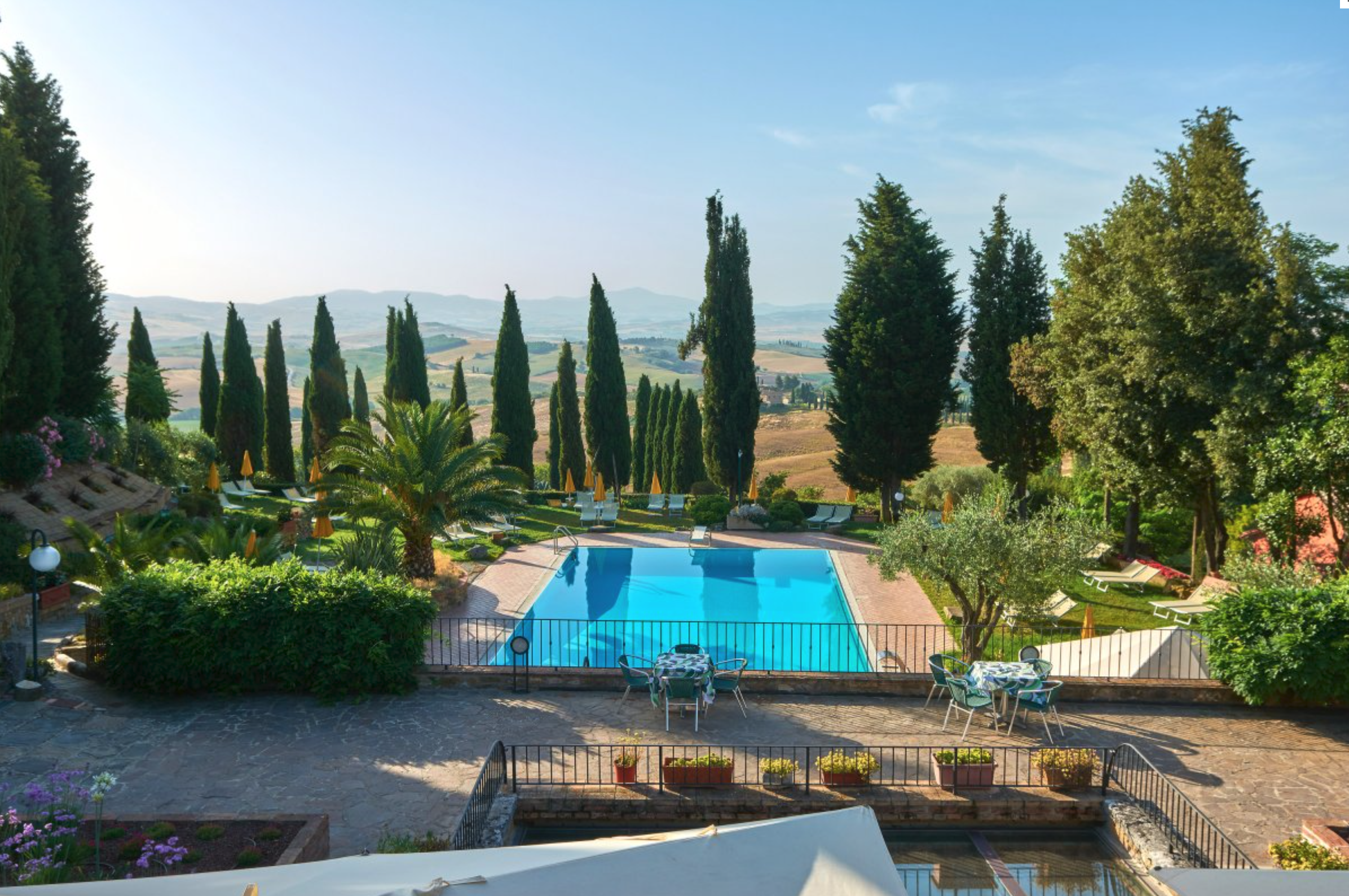 Arrival & Golden Hour at the Villa - Image 1